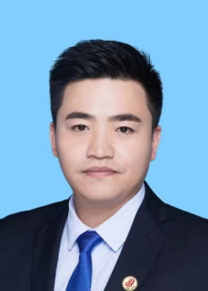 李建飞